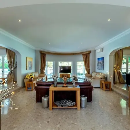 Сasa de vacaciones In Quinta Do With Golf Views